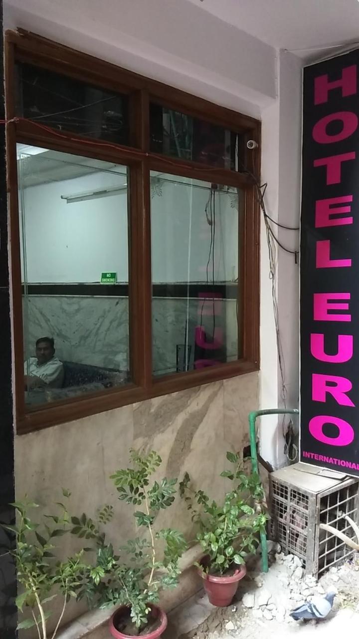 Hotel Euro International Nuova Delhi Esterno foto