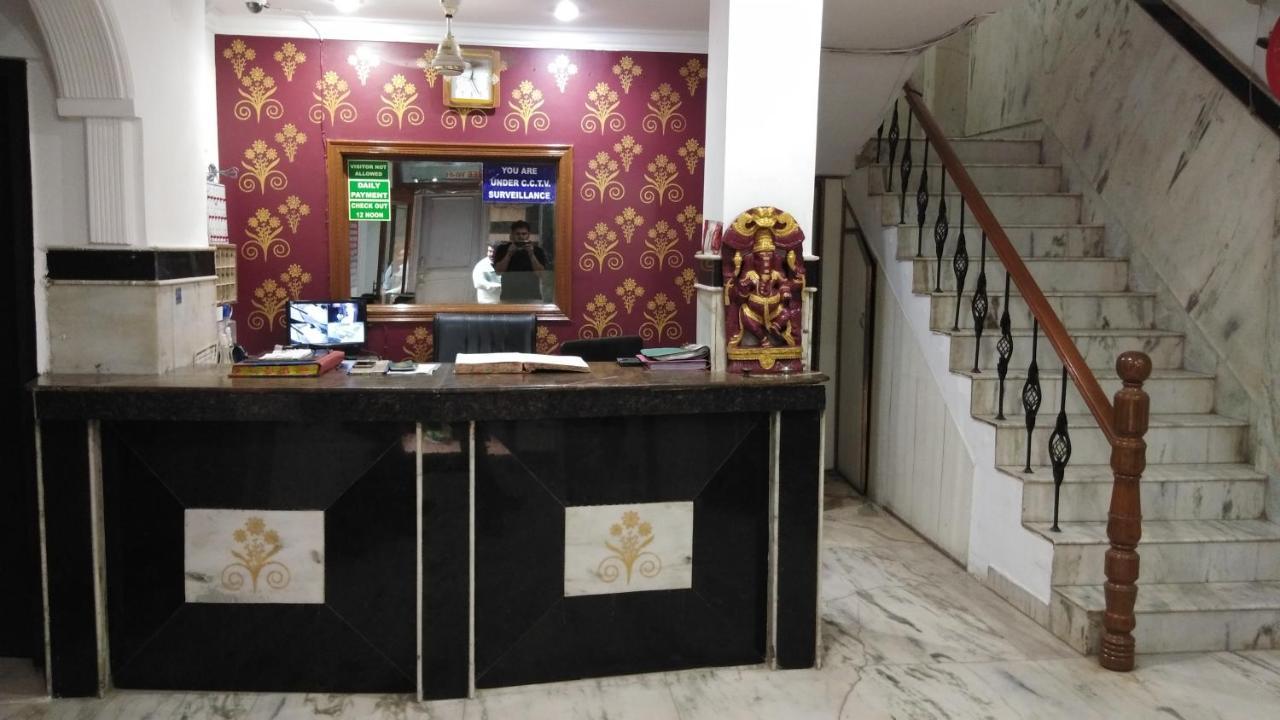 Hotel Euro International Nuova Delhi Esterno foto
